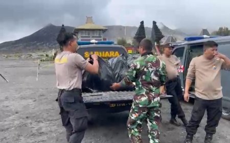Gerakan Indonesia Asri Gaungkan Kepedulian, Polres Probolinggo Bersihkan Bromo