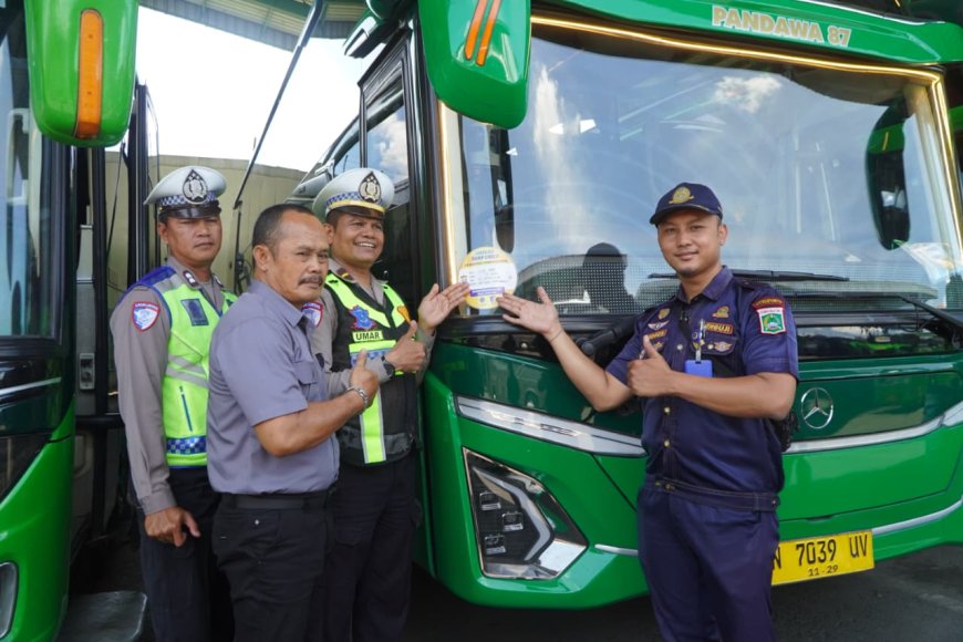 Polres Malang Ajak Masyarakat Tertib Lalin Melalui Program Polantas Menyapa
