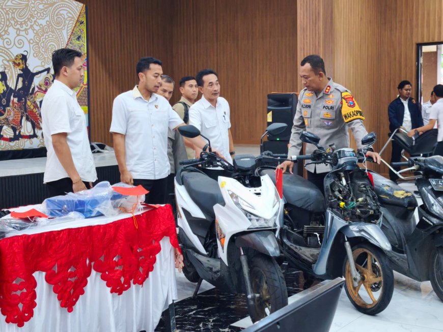 Tiga Pelaku Penipuan Gondol Motor Dibekuk Polresta Sidoarjo