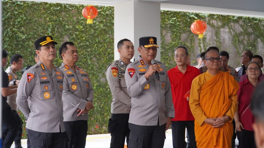 Polda Jatim Pastikan Keamanan Umat di Vihara Buddayana