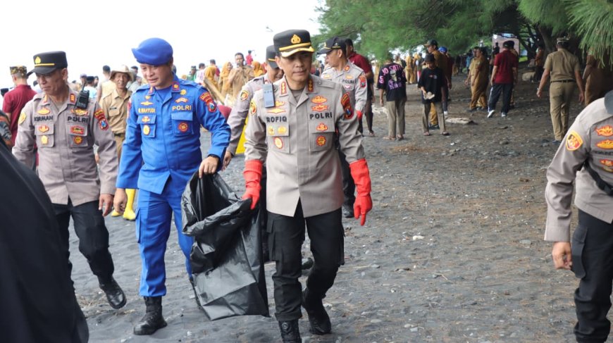 Polresta Banyuwangi Dukung Wisata Aman dan Bersih melalui Banyuwangi Asri