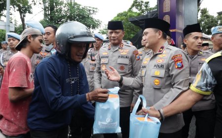 Kapolda Jatim Gelar Buka Puasa Bersama Warga