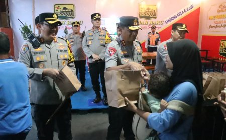 Kapolda Jatim Cek Pos Pengamanan di Alun-alun Kota Mojokerto