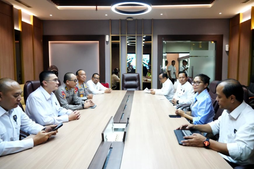 Layanan 110 Jadi Andalan Polri Layani Pemudik