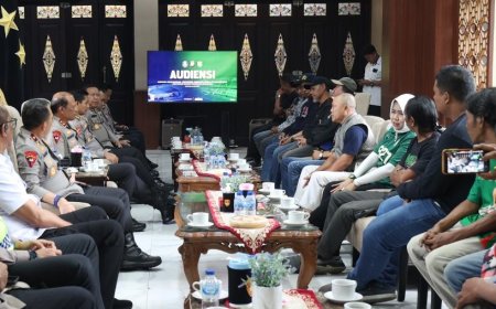 Kapolda Jatim Dorong Aremania-Bonek Bersatu, Komitmen Tanpa Konflik