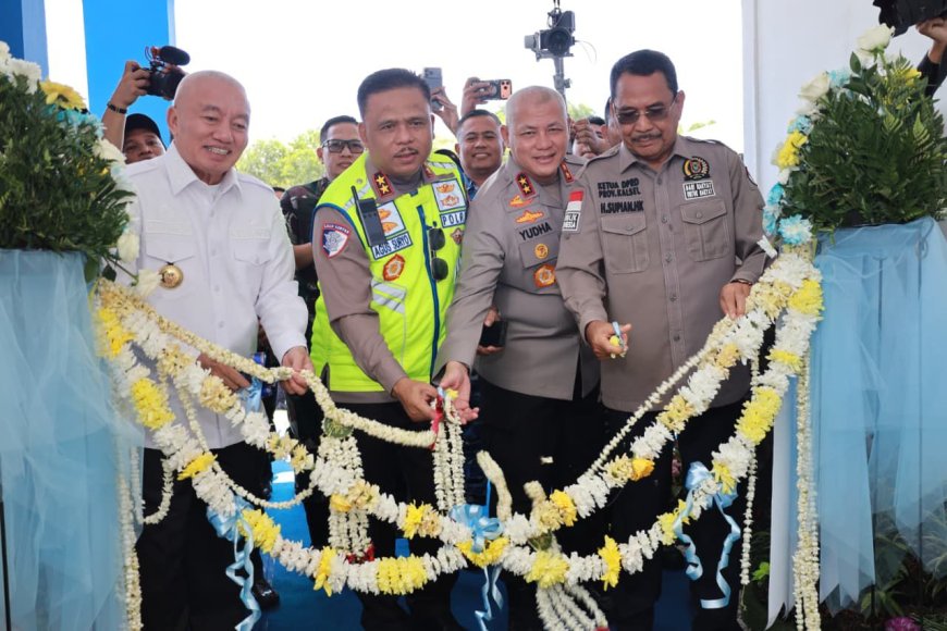 Kakorlantas Polri Launching Safety Driving Center di Polda Kalsel